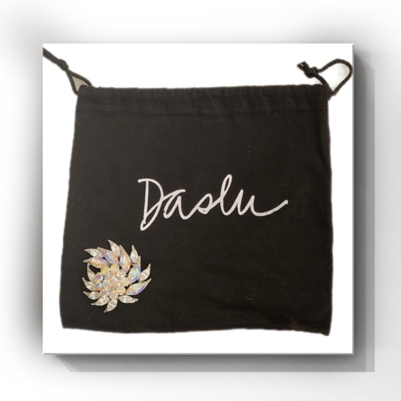 Art Deco Rhinestone Brooch - Picture 4 of 9